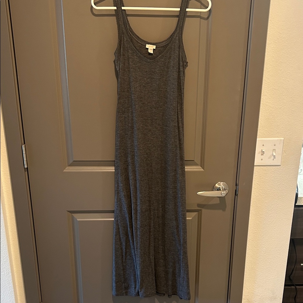 Ribbed maxi tank dress